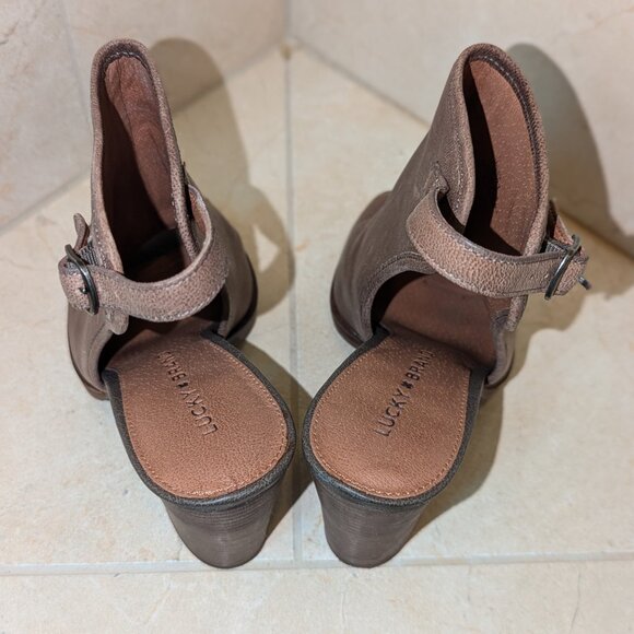 Lucky Brand Distressed Leather Chunky Heels: Peep Toe, Sling Back Bootie Size 7 - Picture 4 of 12